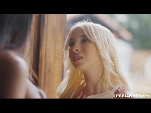 ❤️ U-Girl ufika ekhaya ezinyangeni ezimbalwa kamuva futhi ugcina edla ingquza kasingamama wakhe Izocansi zaseRussia ku-zu.com-full-porner.ru